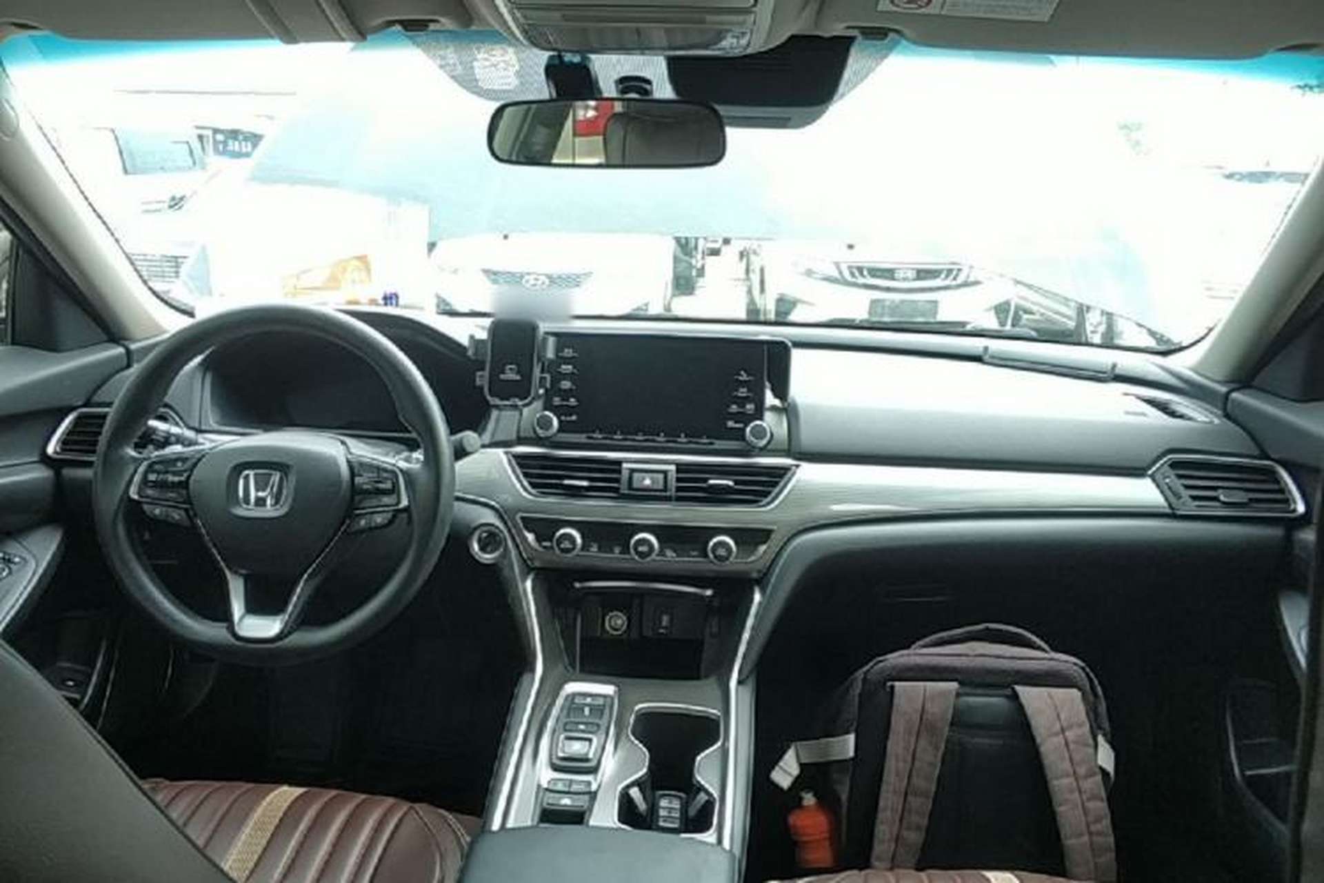 Used Honda Accord 2018 Rui·Hybrid 2.0L Rui Ku Edition China VI Center Console