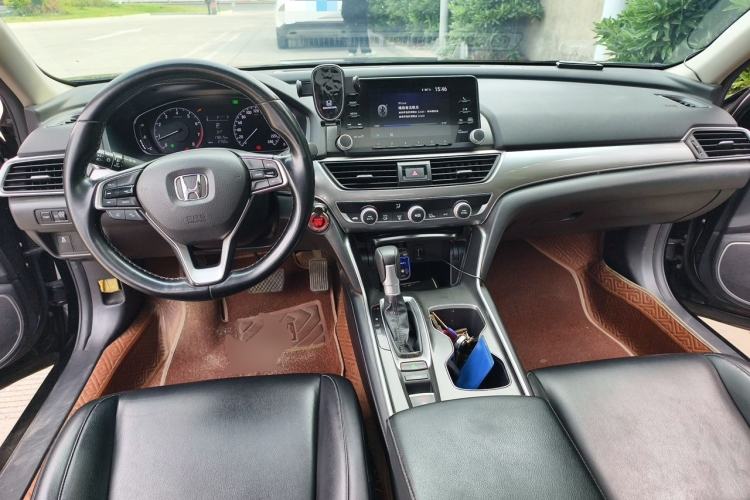 Used Honda Accord 2018 260TURBO Elite Edition China VI Center Console