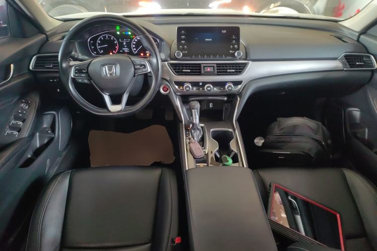 Used Honda Accord 2018 260TURBO Elite Edition China VI Center Console