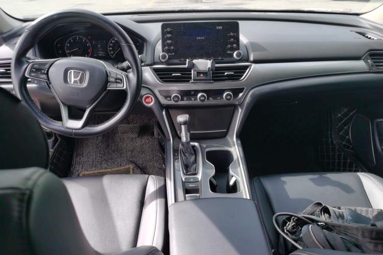Used Honda Accord 2018 260TURBO Elite Edition China VI Center Console