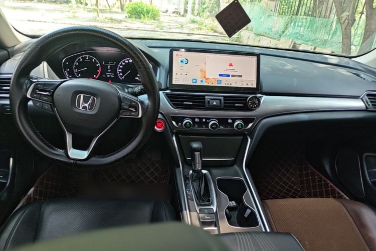 Used Honda Accord 2018 260TURBO Elite Edition China VI Center Console