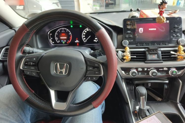 Used Honda Accord 2018 260TURBO Luxury Edition China VI Center Console
