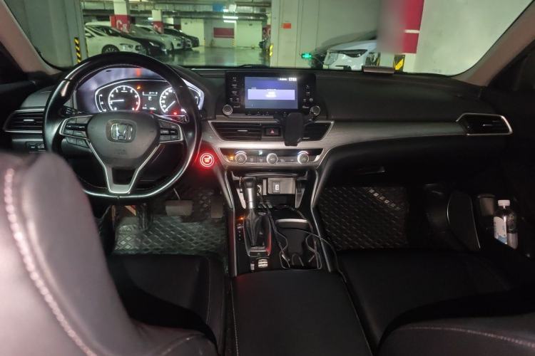 Used Honda Accord 2018 260TURBO Elite Edition China VI Center Console