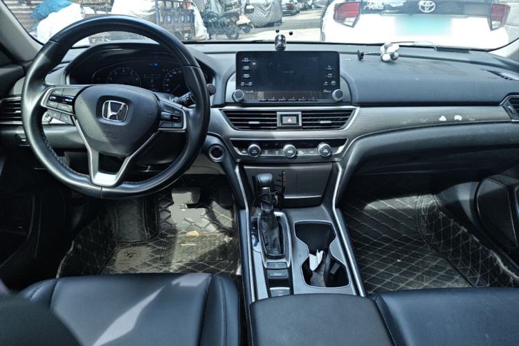 Used Honda Accord 2018 260TURBO Elite Edition China VI Center Console