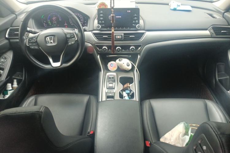 Used Honda Accord 2018 Rui Hybrid 2.0L Rui Ling Edition China VI Center Console