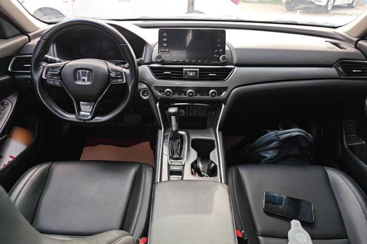Used Honda Accord 2018 260TURBO Elite Edition China VI Center Console