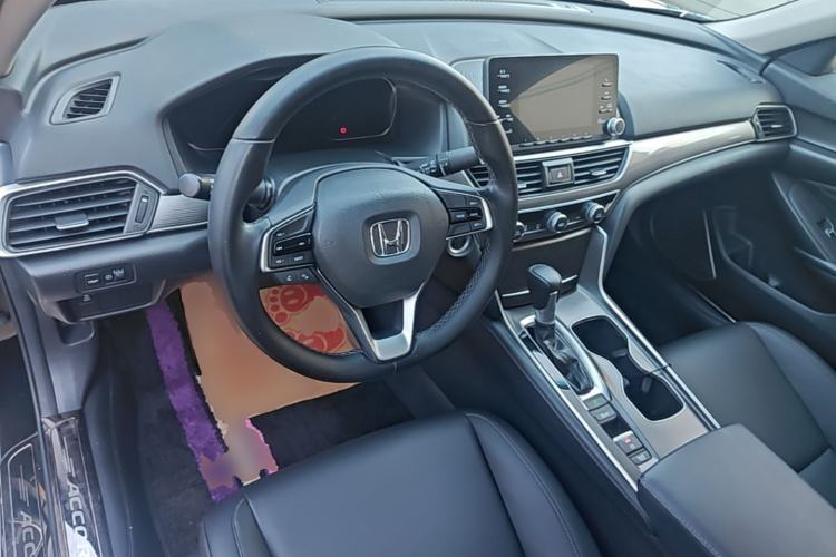 Used Honda Accord 2018 260TURBO Elite Edition China VI Center Console