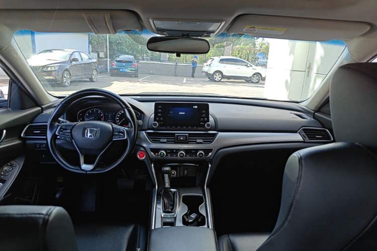 Used Honda Accord 2018 260TURBO Elite Edition China V Center Console