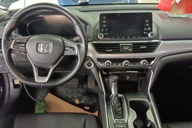 Used Honda Accord 2018 260TURBO Elite Edition China VI Center Console