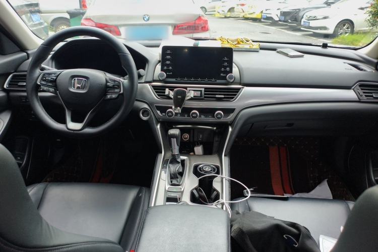 Used Honda Accord 2018 260TURBO Luxury Edition China V Emission Standard Center Console