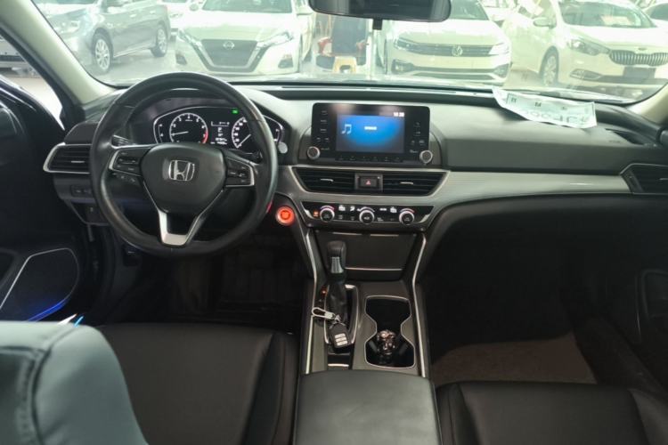 Used Honda Accord 2018 260TURBO Elite Edition China VI Center Console