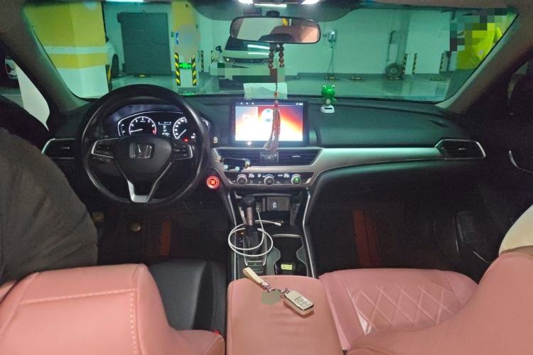 Used Honda Accord 2018 260TURBO Elite Edition China VI Center Console