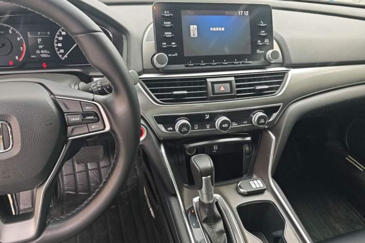 Used Honda Accord 2018 260TURBO Elite Edition China VI Center Console