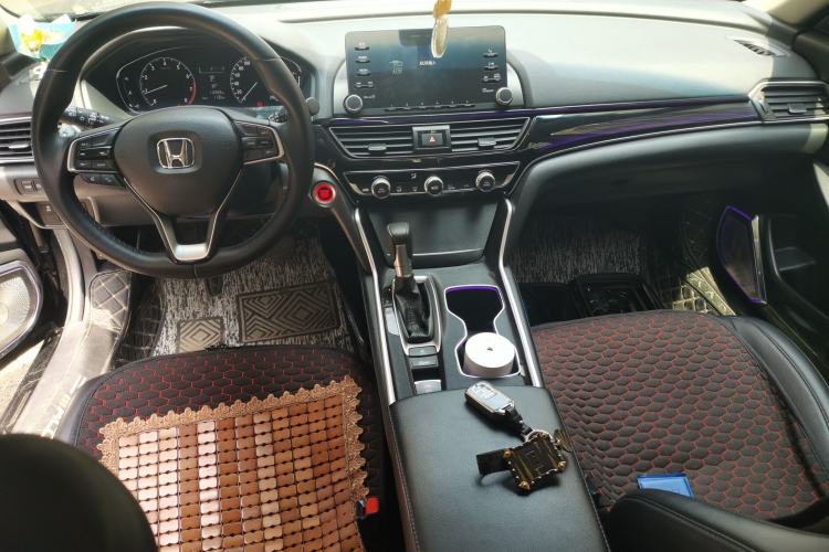 Used Honda Accord 2018 260TURBO Elite Edition China VI Center Console
