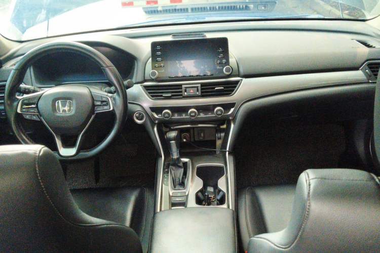 Used Honda Accord 2018 260TURBO Elite Edition China V Center Console