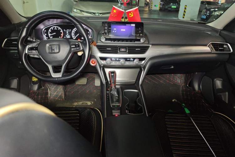 Used Honda Accord 2018 260TURBO Elite Edition China VI Center Console