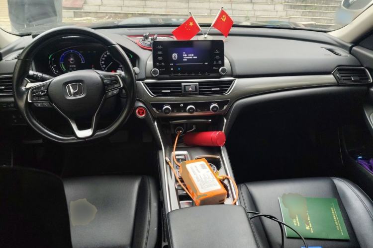 Used Honda Accord 2018 Rui Hybrid 2.0L Rui Ling Edition China VI Center Console