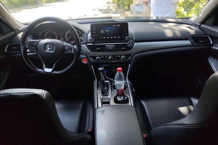 Used Honda Accord 2018 260TURBO Elite Edition China VI Center Console