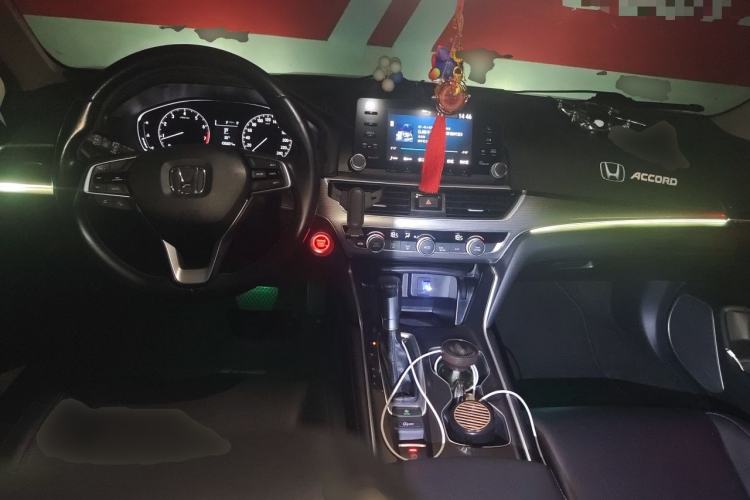 Used Honda Accord 2018 260TURBO Elite Edition China VI Center Console
