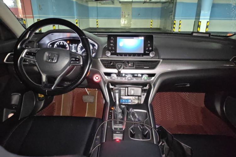 Used Honda Accord 2018 260TURBO Elite Edition China VI Center Console