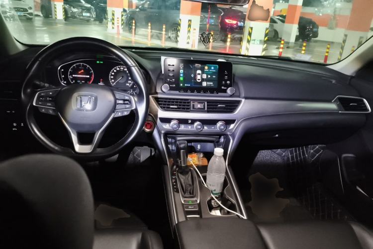 Used Honda Accord 2018 260TURBO Luxury Edition China VI Center Console