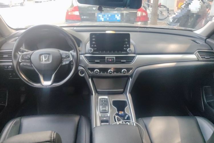 Used Honda Accord 2018 Rui Hybrid 2.0L Rui Ling Edition China VI Center Console