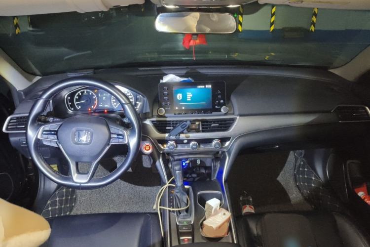 Used Honda Accord 2018 260TURBO Elite Edition China VI Center Console