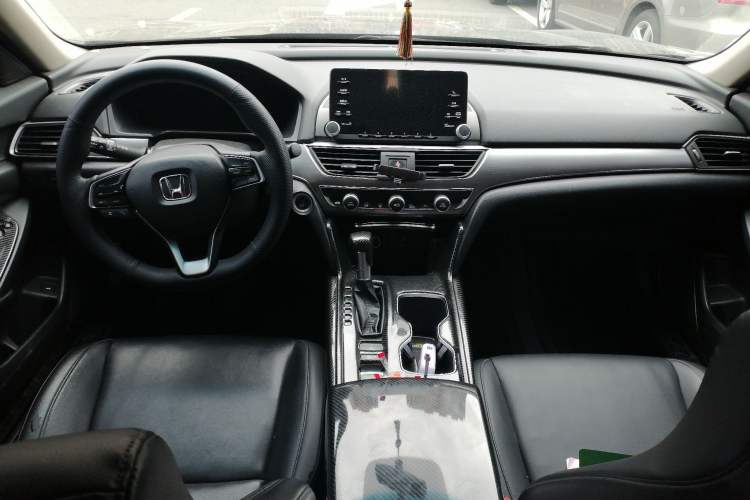 Used Honda Accord 2018 260TURBO Elite Edition China V Center Console