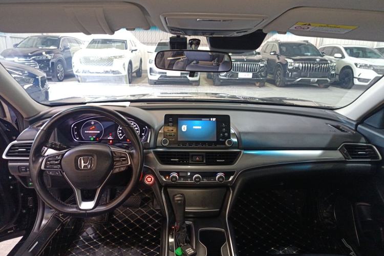 Used Honda Accord 2018 260TURBO Luxury Edition China VI Center Console