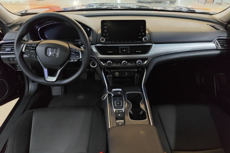 Used Honda Accord 2018 Rui·Hybrid 2.0L Rui Ku Edition China VI Center Console