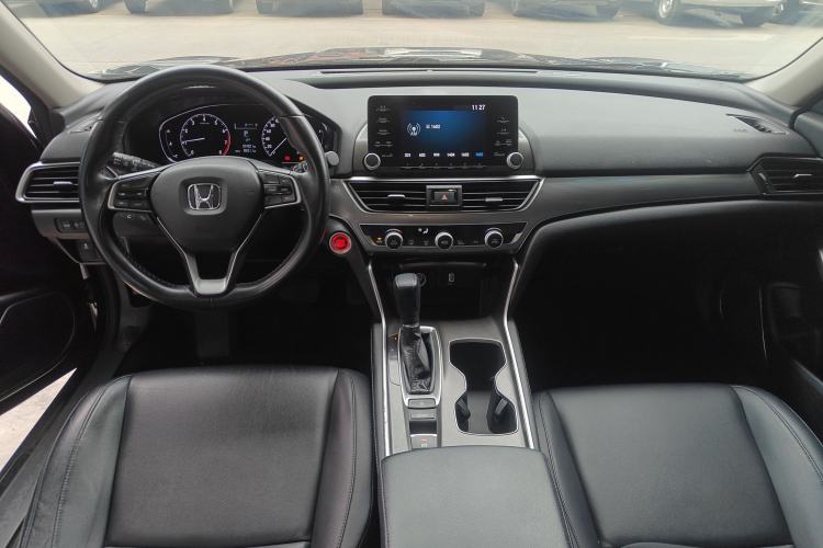 Used Honda Accord 2018 260TURBO Elite Edition China VI Center Console