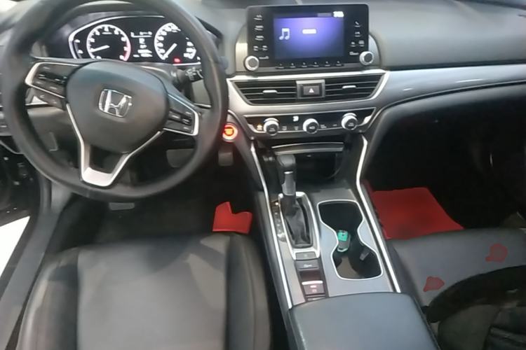Used Honda Accord 2018 260TURBO Elite Edition China VI Center Console