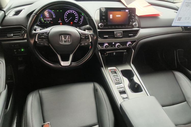 Used Honda Accord 2018 Rui Hybrid 2.0L Rui Ling Edition China VI Center Console