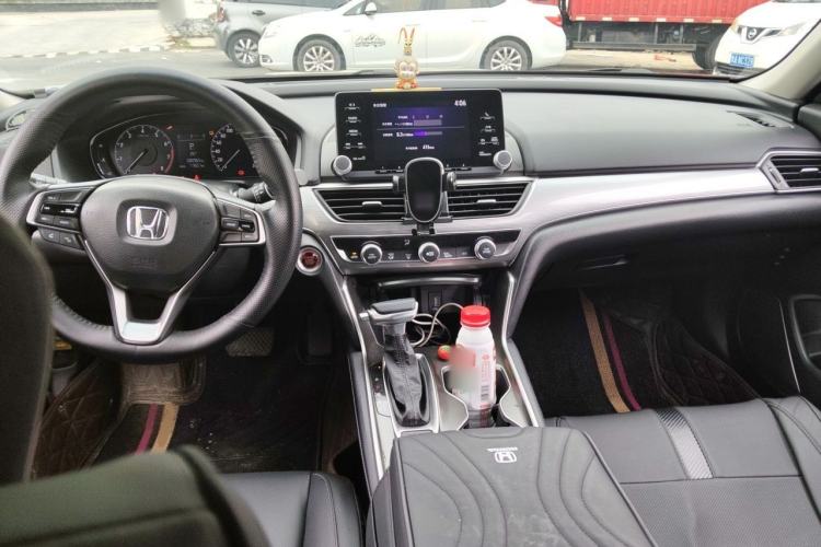 Used Honda Accord 2018 260TURBO Elite Edition China V Center Console