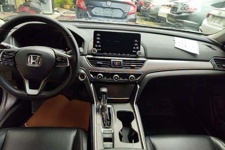 Used Honda Accord 2018 260TURBO Elite Edition China V Center Console