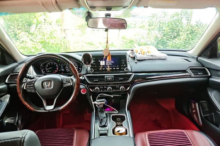Used Honda Accord 2018 260TURBO Elite Edition China VI Center Console