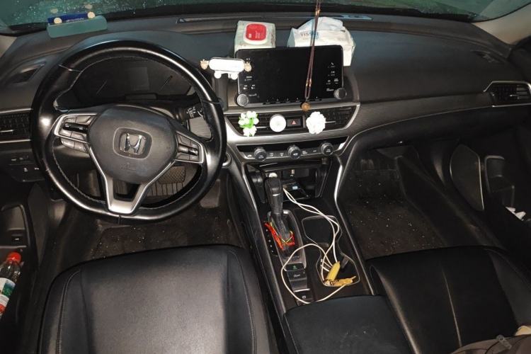 Used Honda Accord 2018 260TURBO Elite Edition China VI Center Console