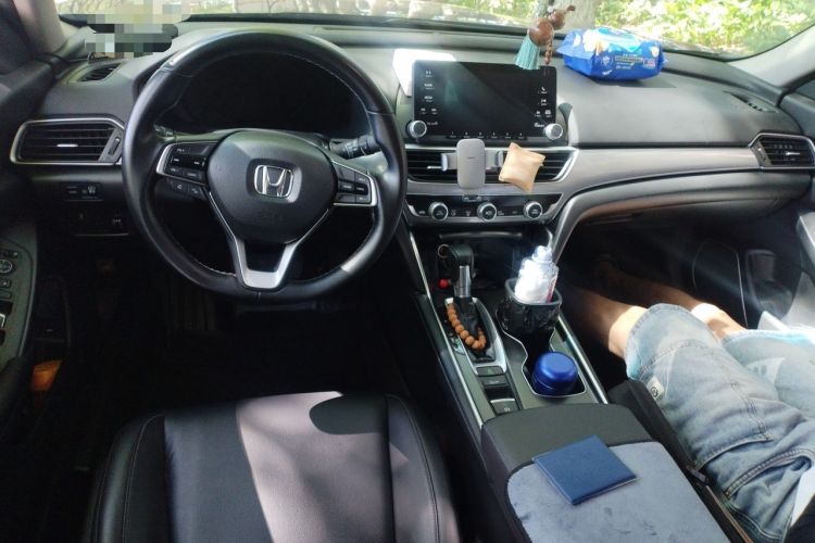 Used Honda Accord 2018 260TURBO Elite Edition China VI Center Console