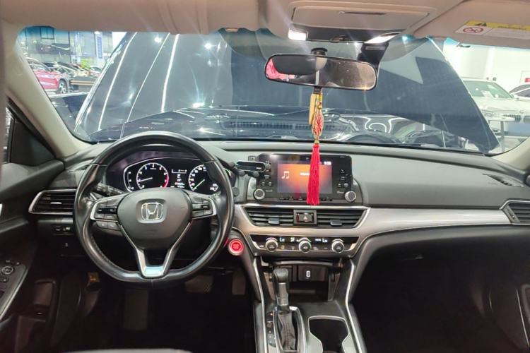 Used Honda Accord 2018 260TURBO Elite Edition China VI Center Console