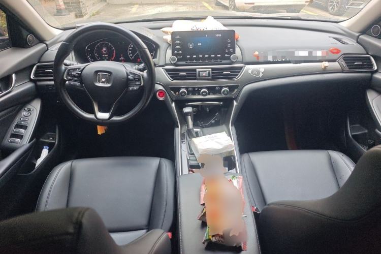 Used Honda Accord 2018 260TURBO Luxury Edition China VI Center Console