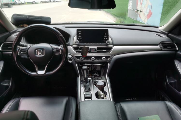 Used Honda Accord 2018 260TURBO Elite Edition China VI Center Console