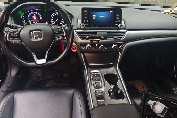Used Honda Accord 2018 Rui Hybrid 2.0L Rui Ling Edition China VI Center Console