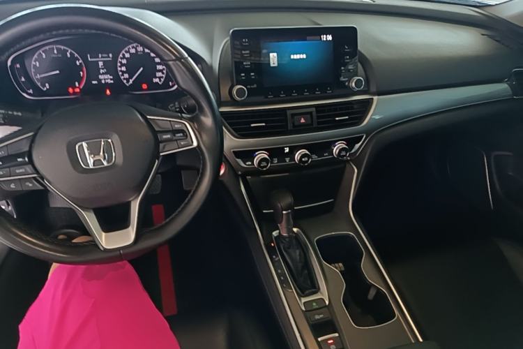 Used Honda Accord 2018 260TURBO Elite Edition China VI Center Console
