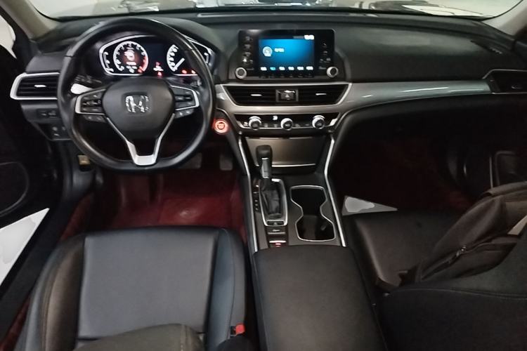 Used Honda Accord 2018 260TURBO Luxury Edition China VI Center Console