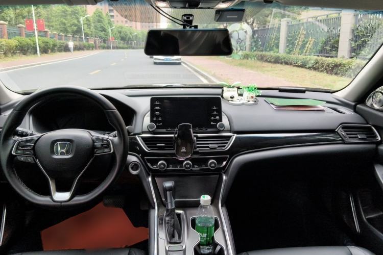 Used Honda Accord 2018 260TURBO Elite Edition China V Center Console