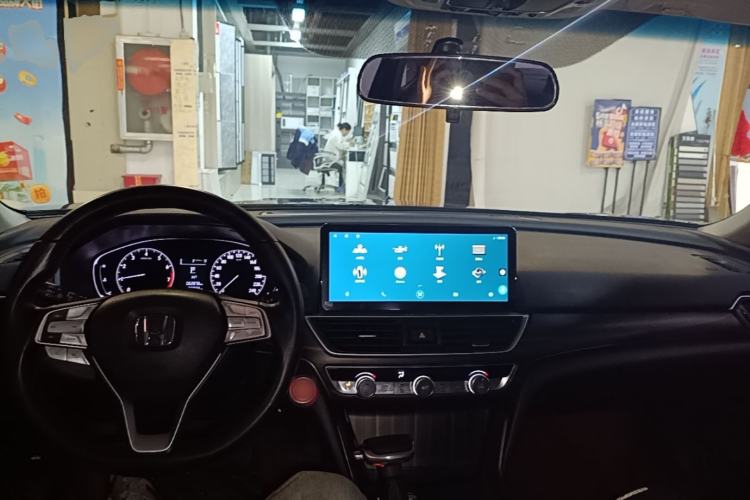 Used Honda Accord 2018 260TURBO Elite Edition China VI Center Console