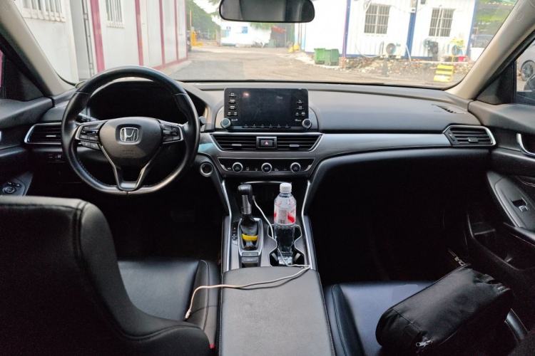Used Honda Accord 2018 260TURBO Elite Edition China VI Center Console