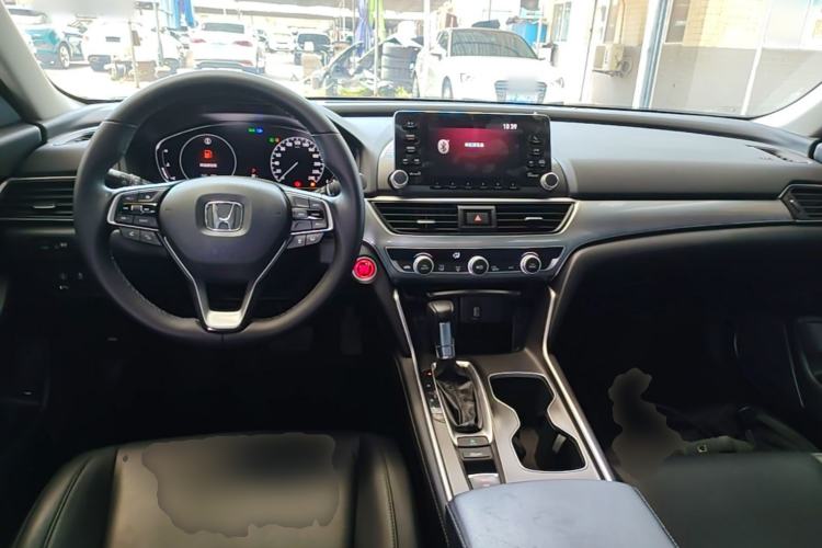 Used Honda Accord 2018 260TURBO Elite Edition China V Center Console