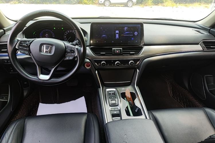 Used Honda Accord 2018 Rui Hybrid 2.0L Rui Ling Edition China VI Center Console