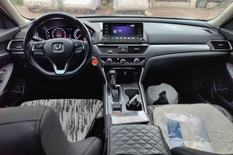 Used Honda Accord 2018 260TURBO Luxury Edition China V Emission Standard Center Console